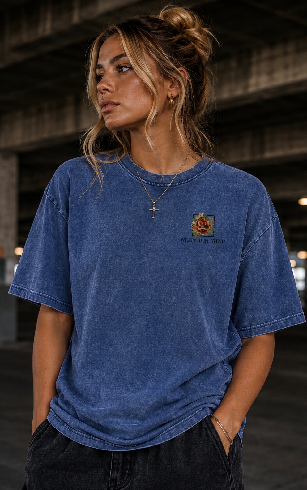 THE GOOD SHEPARD-Snow Washed Oversized Cotton T-Shirt